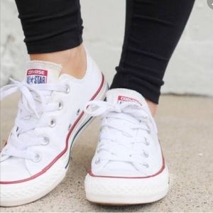 Women’s white low top converse